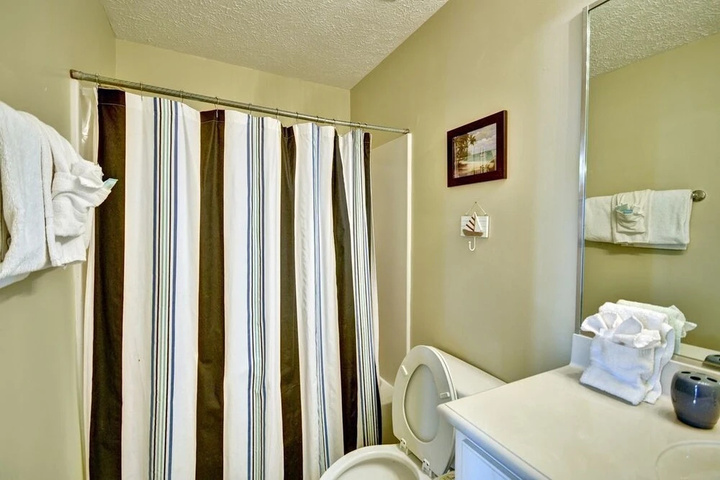 Room 7 of 20
