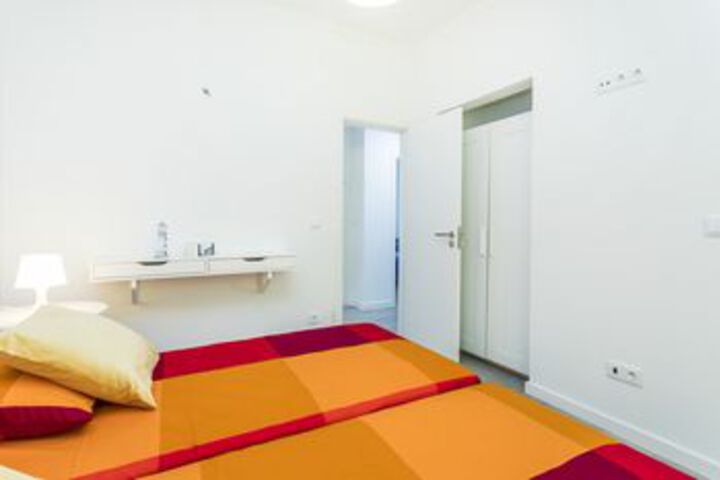 Room 14 of 43