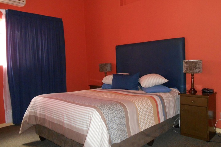 Room 8 of 50