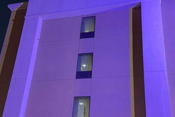 Hotel 50 of 53