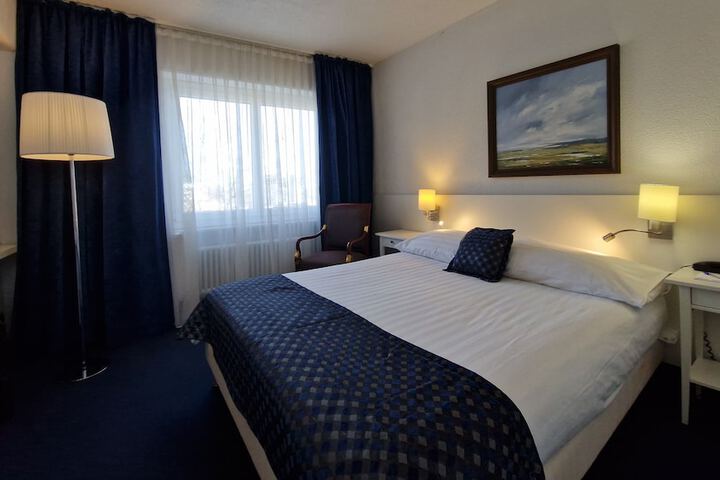 Room 20 of 45