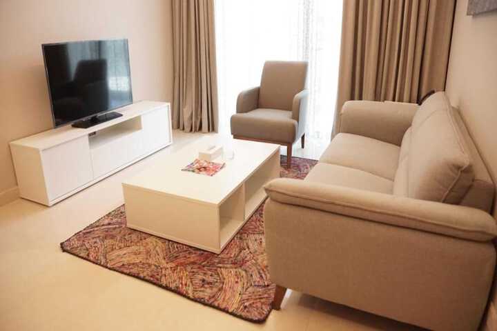 Room 10 of 24