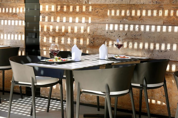 Dining 39 of 119