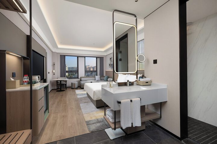 Room 13 of 59
