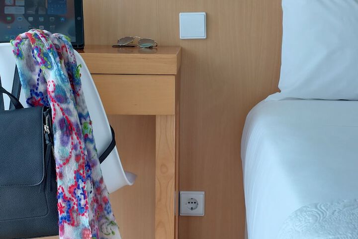 Room 9 of 57