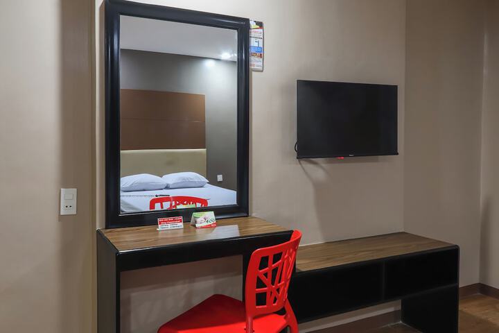 Room 5 of 31