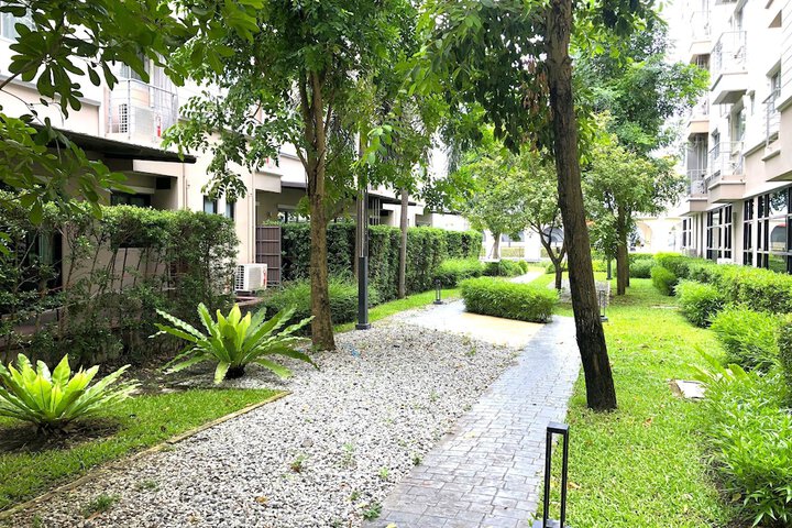 Hotel Exterior 147 of 150