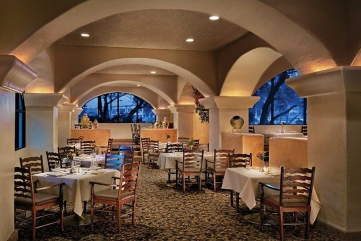 Image of SCOTTSDALE COTTONWOODS RESORT