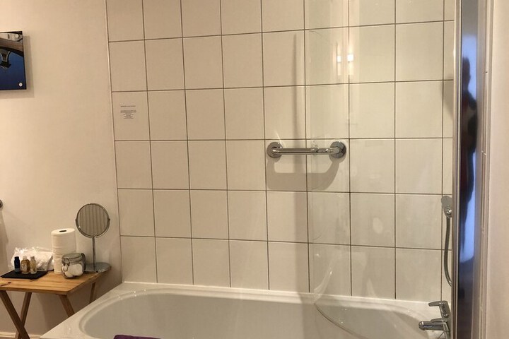 Clean Restrooms
