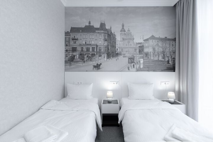 Room 66 of 146