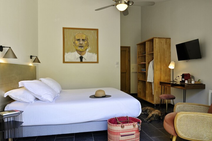Room 18 of 91
