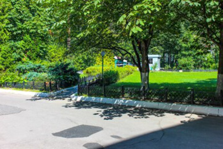 Property Grounds 19 of 52