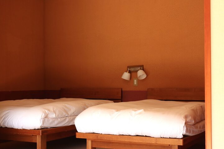 Room 20 of 38