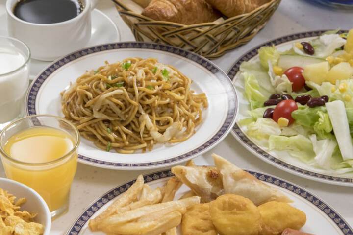 Breakfast buffet