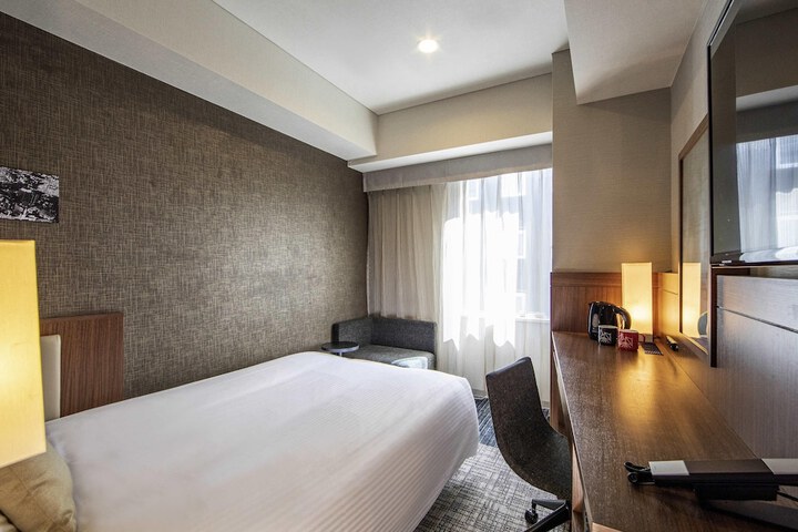Room 25 of 55