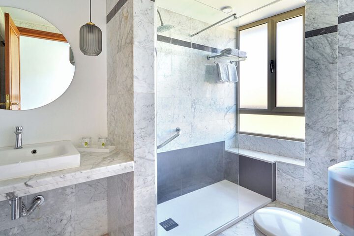 Bath Interior