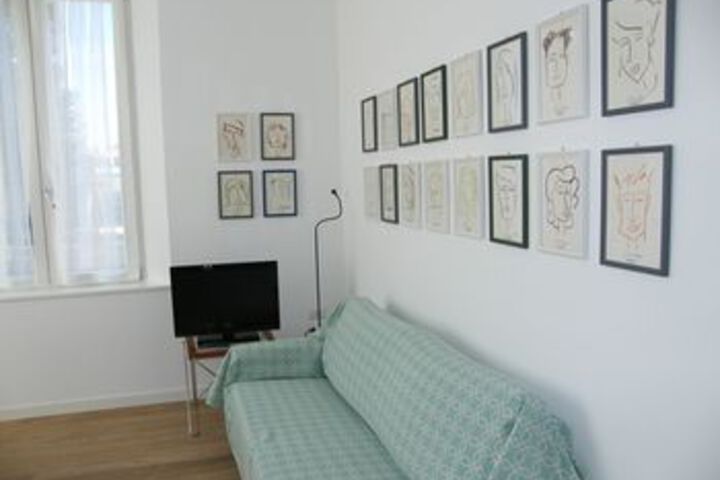 Room 25 of 25