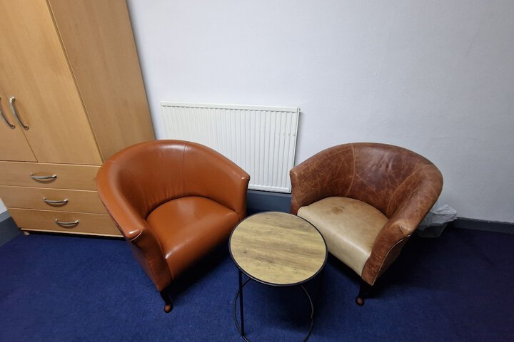 Room 10 of 23