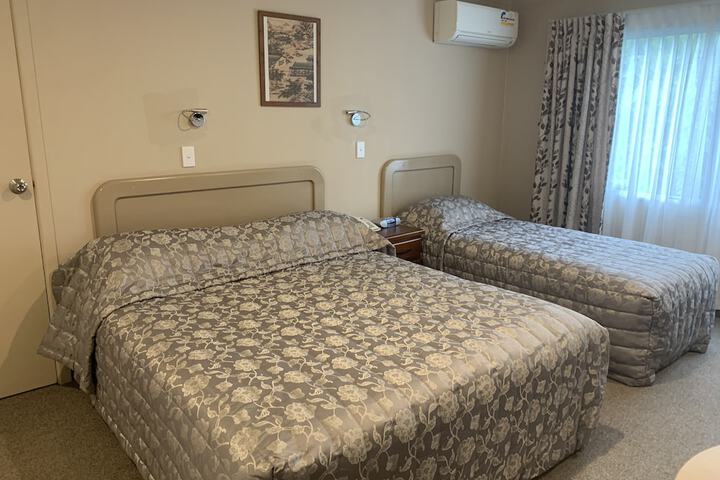 Room 15 of 69