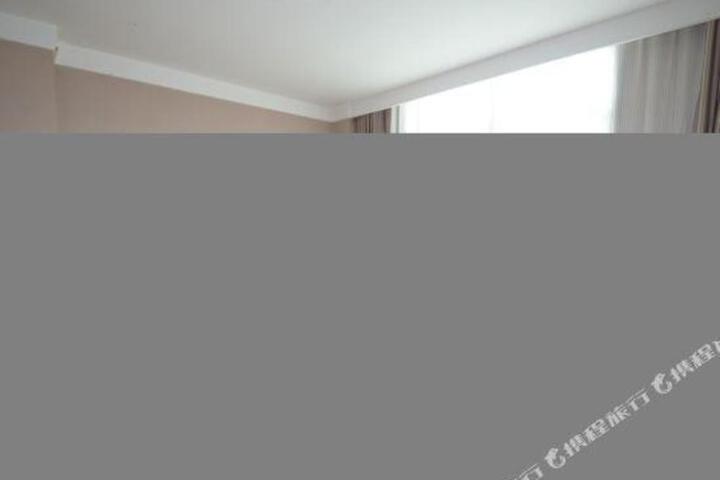 Yibaide Business Hotel