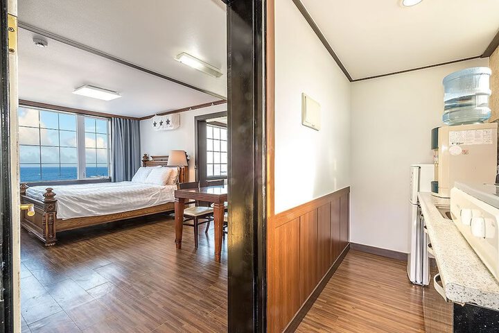 Room 29 of 50