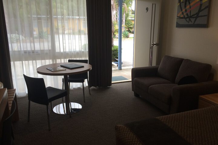 Room 14 of 21