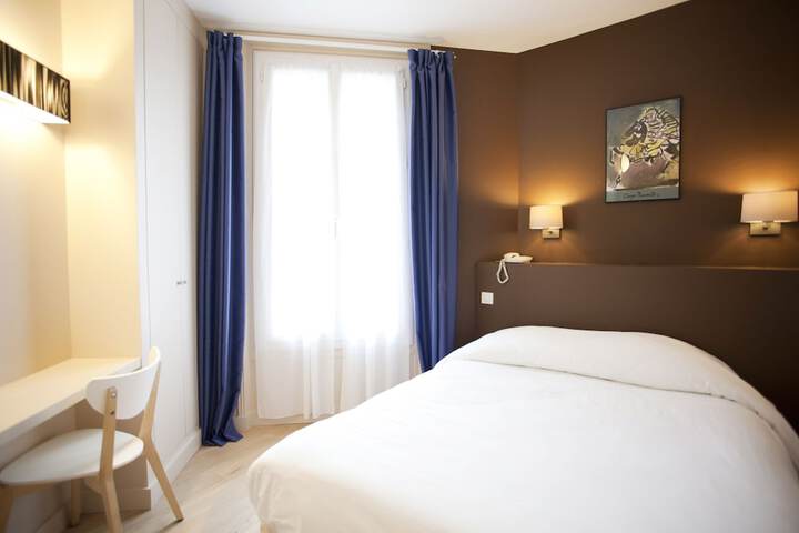 Room 5 of 36