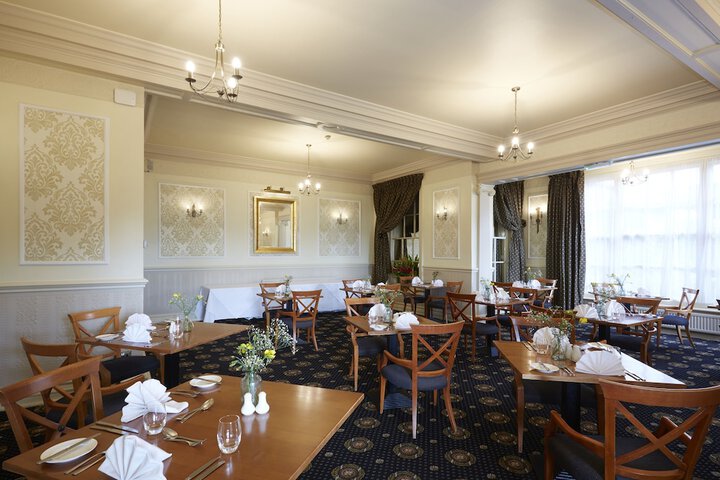 Dining Photos