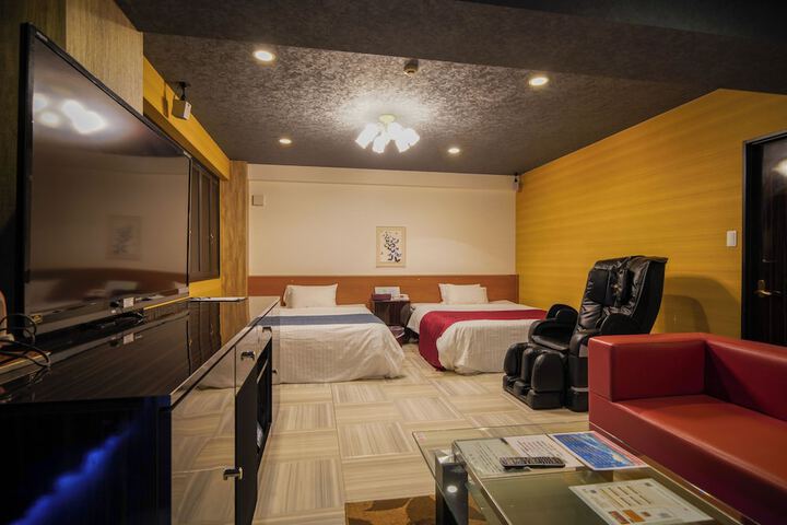 Room 21 of 46