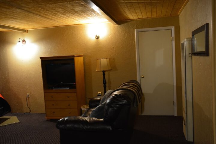 Room 36 of 96