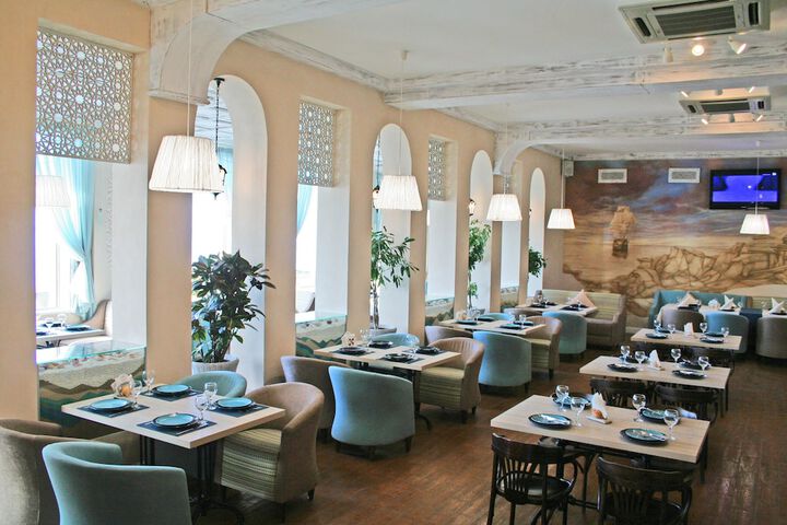 Dining 52 of 72
