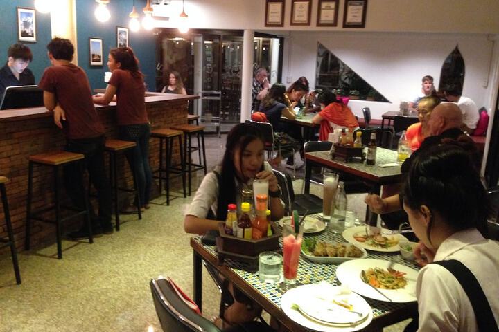 Dining 104 of 161