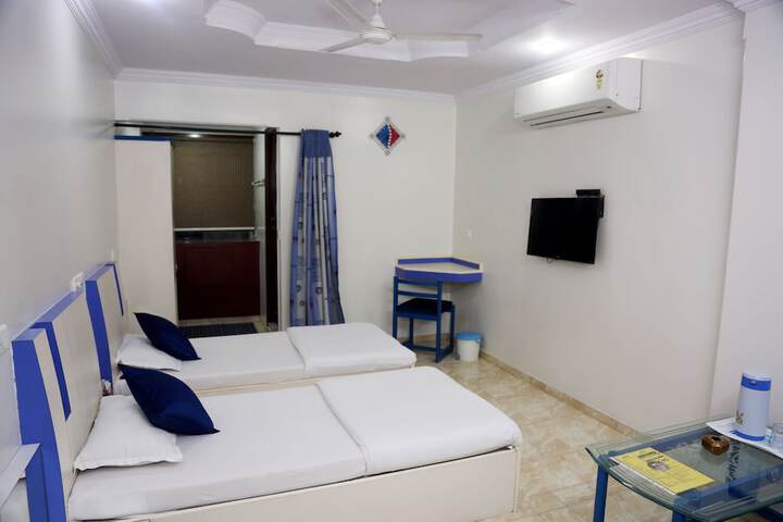 Room 42 of 56