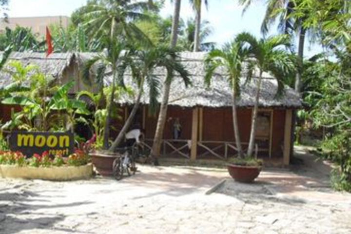 Hotel 38 of 50
