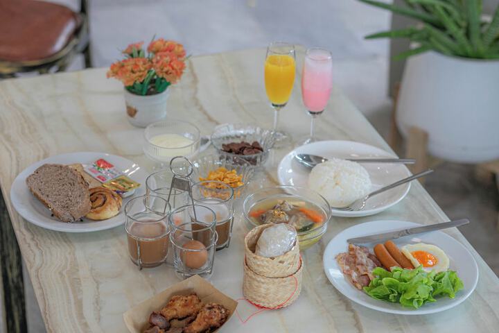 Dining 119 of 127