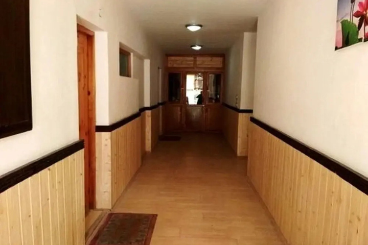 hotel_rooms
