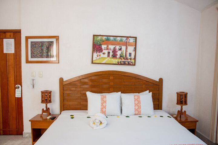 Room 14 of 34