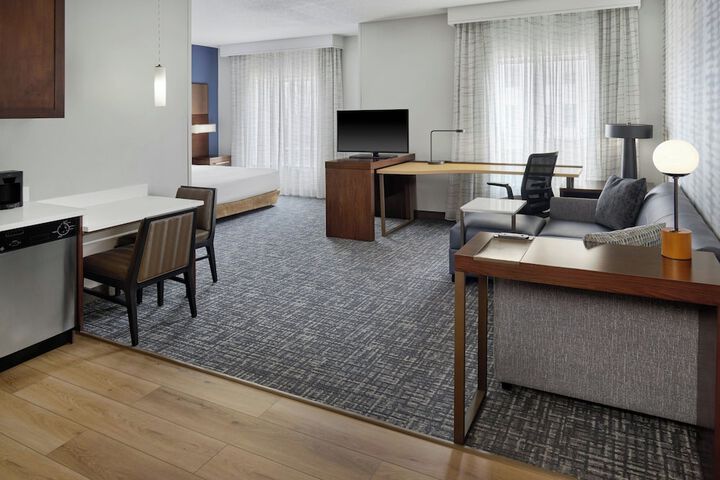Room 22 of 50
