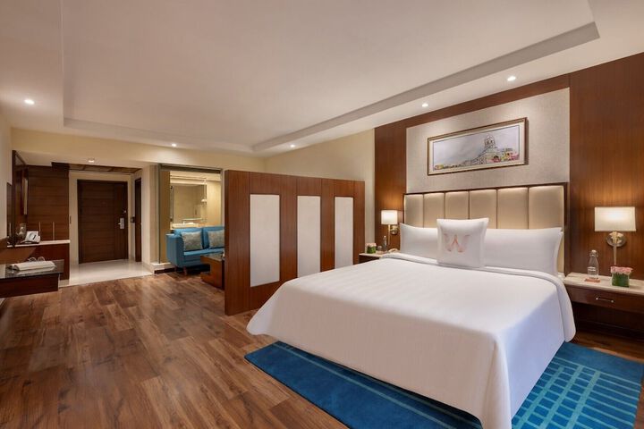 Room 8 of 27