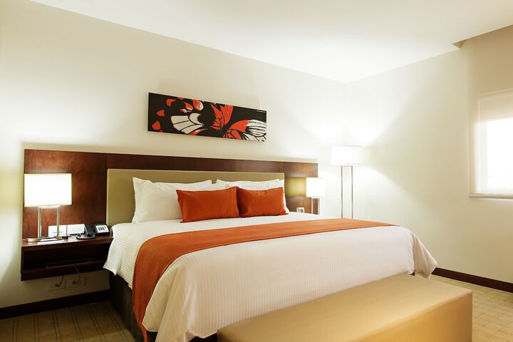 Room 11 of 65