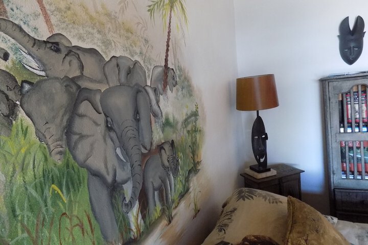 Room 13 of 413