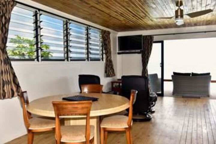 Room 16 of 25