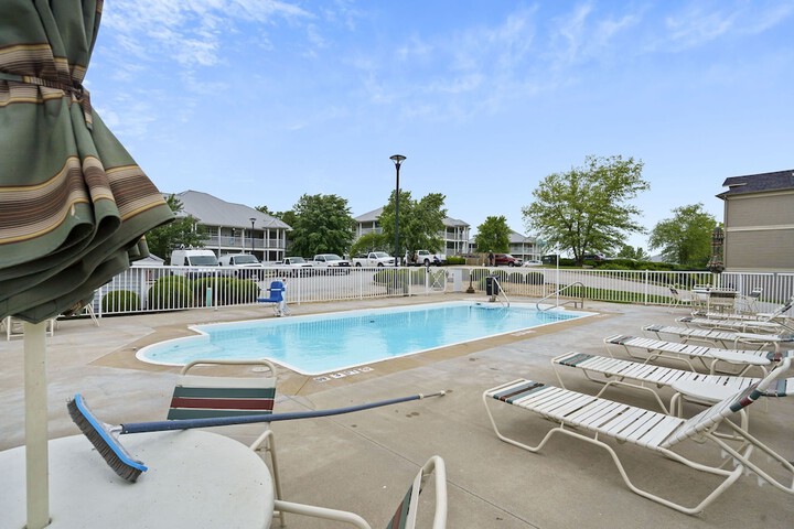 Pool 23 of 46