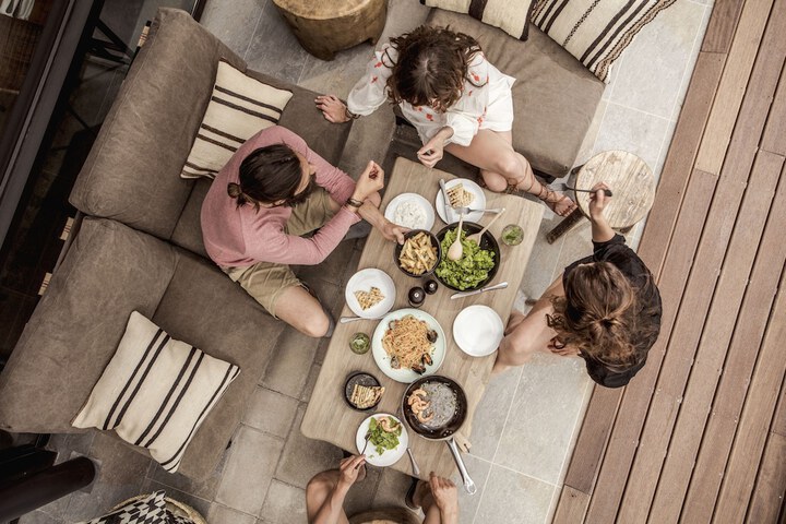 Dining 54 of 76