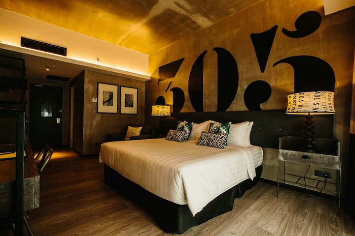 Room 12 of 47