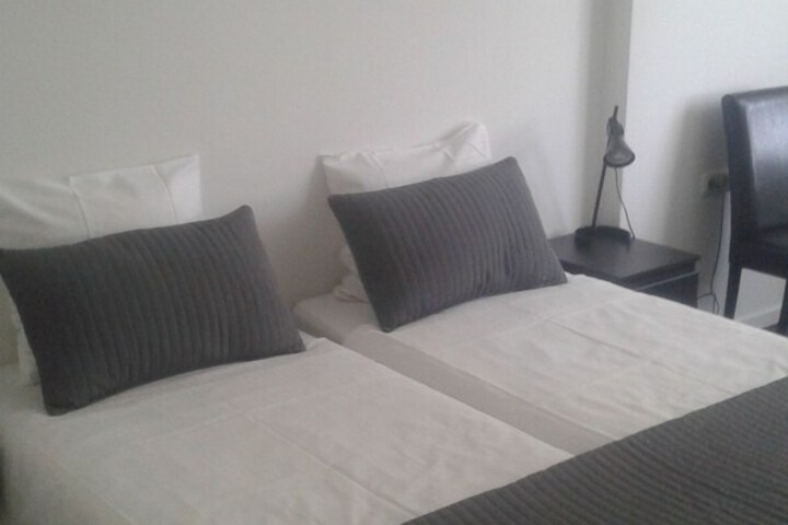 Room 3 of 13