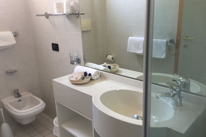 Bath Photo