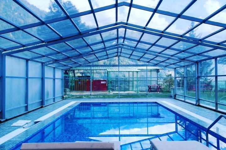 Pool 54 of 87