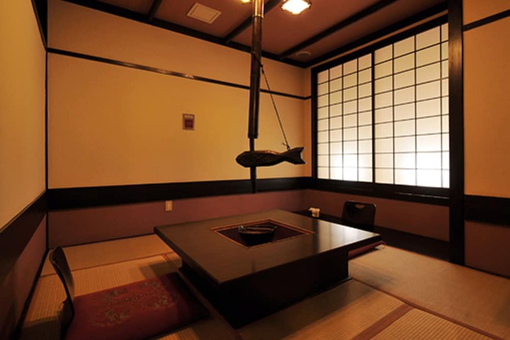 Room 19 of 83