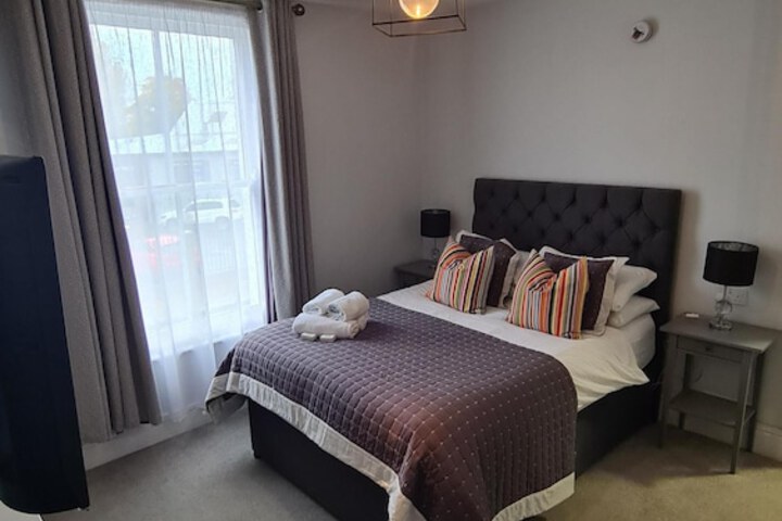 Room 2 of 50